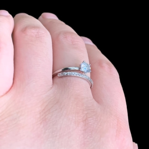 STERLING SILVER WHITE TOPAZ ADJUSTABLE WRAP RING - Picture 8 of 10